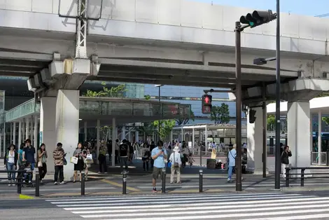 Shinkansen entrance, Kawasaki Station, Kanagawa Shinkansen entrance, Kawasaki Station, Kanagawa