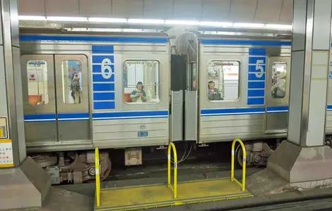 Yotsubashi Line, Osaka Yotsubashi Line, Osaka