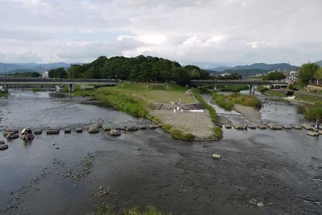 Kamo and Takano Rivers, Demachiyanagi, Kyoto, Japan Kamo and Takano Rivers, Demachiyanagi, Kyoto, Japan