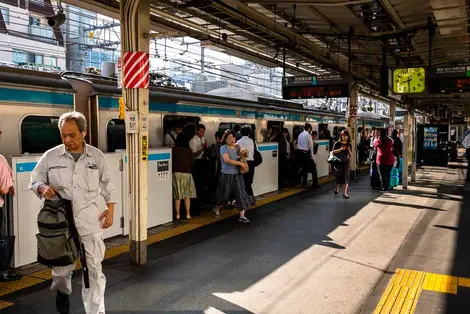 Commuters Okachimachi