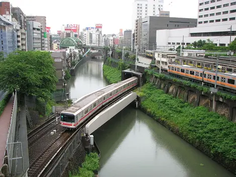 Famous view of Ochanomizu Station 