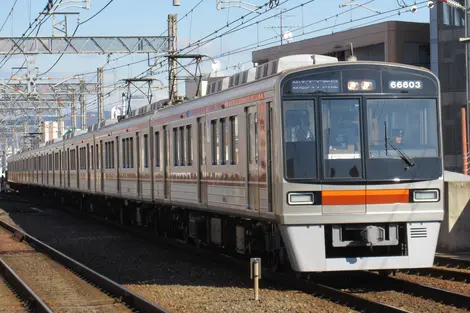 Sakaisuji Line Train Sakaisuji Line Train
