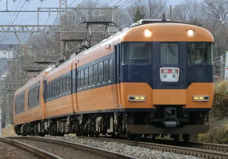 Train on the Kintetsu Line