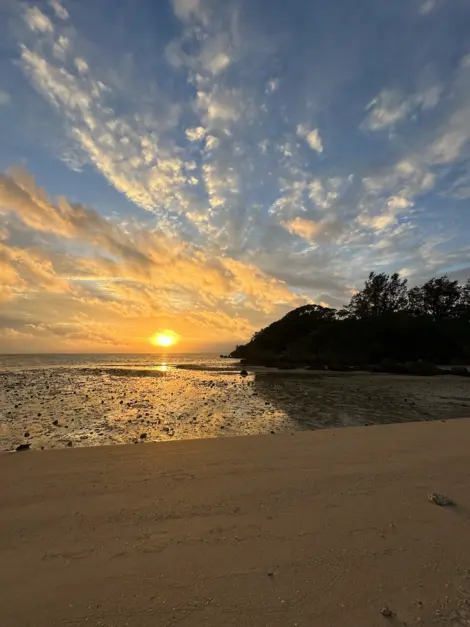 kita nashiro beach okinawa sunset