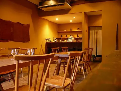 Simplicidad japonesa en el Itsuki Café. Simplicidad japonesa en el Itsuki Café.