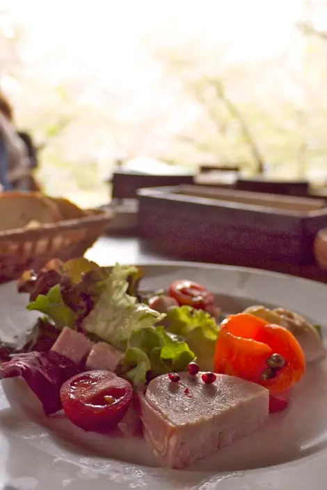 Hermoso plato del Grove Café.