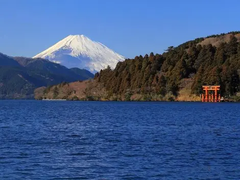 Le lac Ashi de Hakone Le lac Ashi de Hakone
