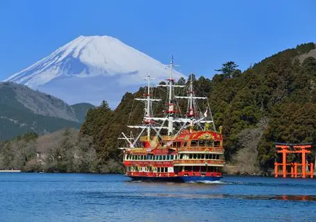 Le lac Ashi à Hakone