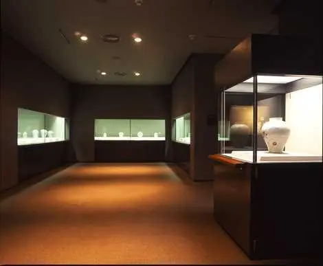 Muestra del  Museo de Cerámicas Orientales.