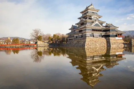 Le château de Matsumoto, aussi appelé le corbeau à cause de sa couleur noire.