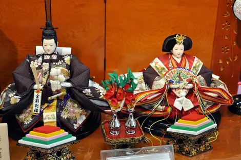 Il hina, offerto alle ragazze di partito, Hina Matsuri, il 3 marzo.