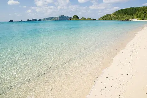 Plage de l'île Zamami à Kerama. 