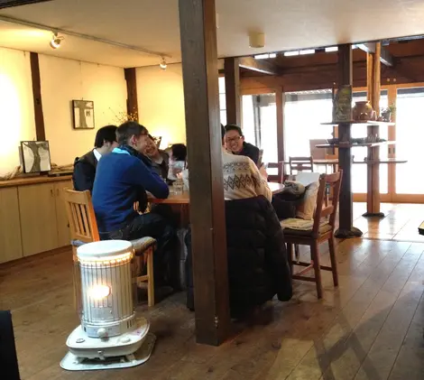 L'intérieur du café-restaurant Bon On Shya, à Kôyasan.