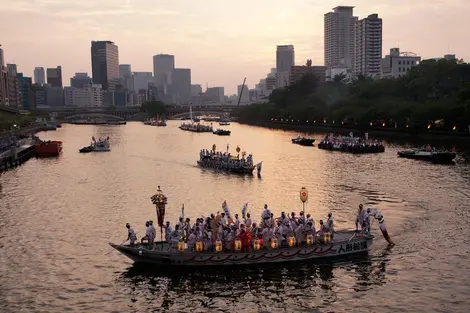 Boats and lanterns, magic Osaka Tenjin Festival.