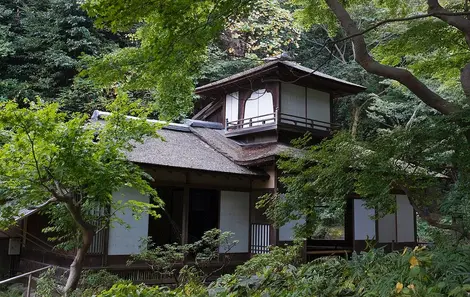 Building traditional garden Sankeien