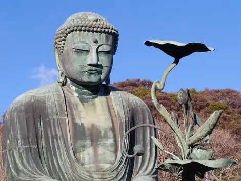 Le Daibutsu au temple Kôtoku-in de Kamakura Le Daibutsu au temple Kôtoku-in de Kamakura