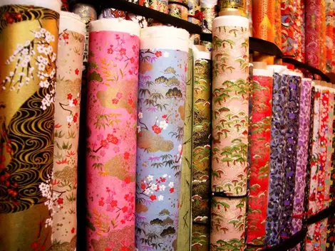 Des rouleaux de washi