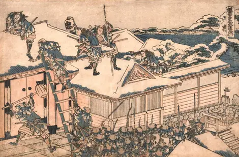 El ataque a la casa de Kisa por Hokusai. El ataque a la casa de Kisa por Hokusai.