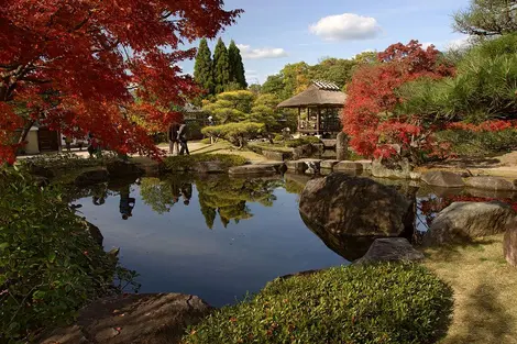 Le Kôko-en à l'automne, quand rougissent les feuilles d'érables.