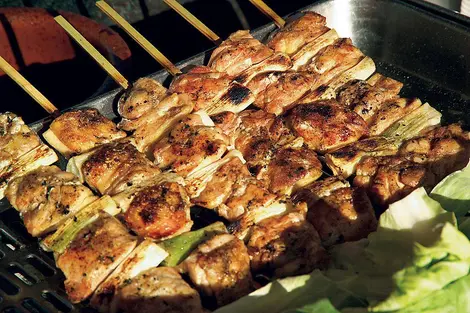 Podrás cocinar tus propios Yakitoris. Podrás cocinar tus propios Yakitoris.