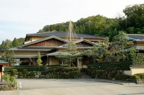 El onsen Yuwaku está bien escondido. El onsen Yuwaku está bien escondido.
