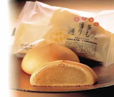 Le Hakata Torimon http://image.rakuten.co.jp/meigetsudo/cabinet/02049555/img56035338.jpg