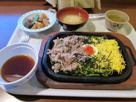 Un plateau repas Plateau repas