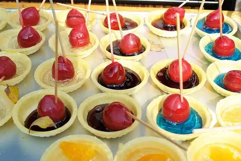 Uno de los mizu ame más populares son los de cereza. Uno de los mizu ame más populares son los de cereza.