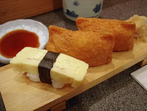 El tamago sushi y el  inari sushi son completamente vegetarianos.