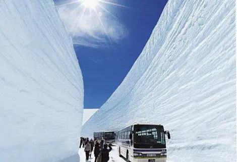 La route des neiges yuki no otani La route des neiges yuki no otani