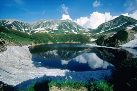 Le lac Mikurigaike Le lac Mikurigaike