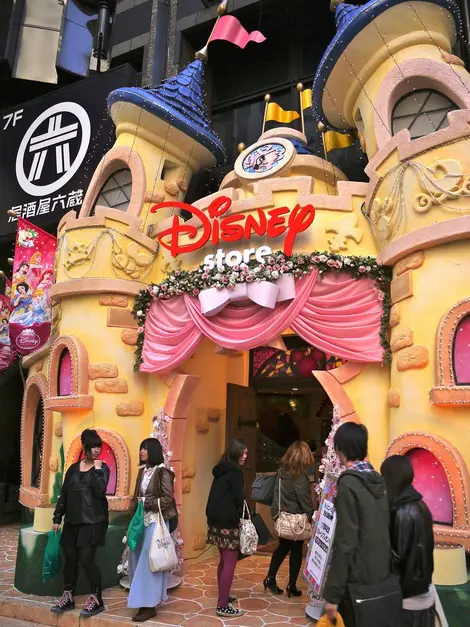 Disney Store Shibuya Disney Store Shibuya
