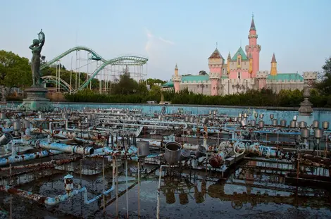 Les installations décaties du Nara Dreamland