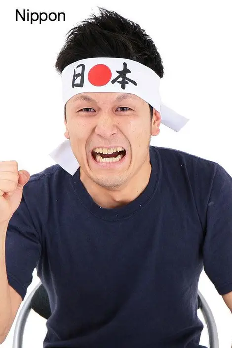 On se sent tout de suite plus performant avec le hachimaki autour de la tête ! On se sent tout de suite plus performant avec le hachimaki autour de la tête !