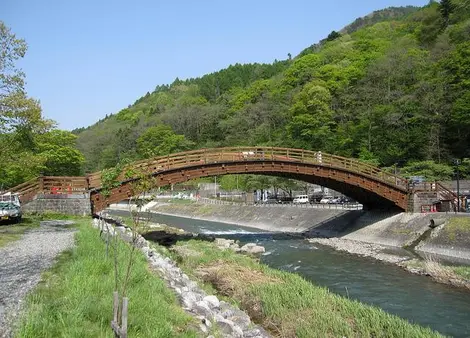 Le pont en bois de Narai Juku Le pont en bois de Narai Juku