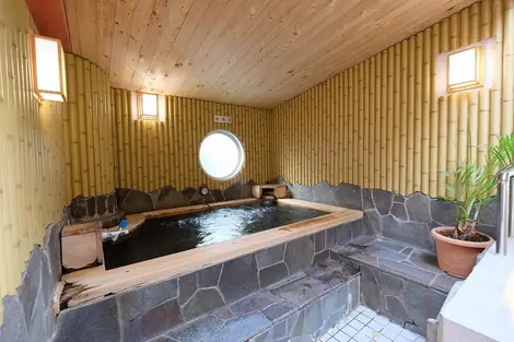 Le bain extérieur de l'Otome yu.