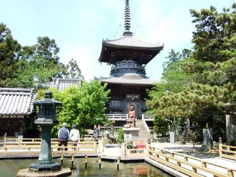 Le temple Ryôzen-ji est le temple n°1 de l'itinéraire Le temple Ryôzen-ji est le temple n°1 de l'itinéraire