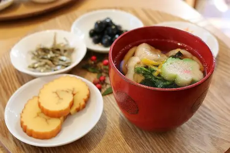 Ozôni, le bouillon du Nouvel An Ozôni, le bouillon du Nouvel An