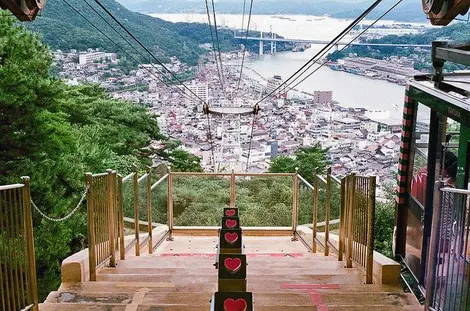 Station haute du téléphérique d'Onomichi Station haute du téléphérique d'Onomichi