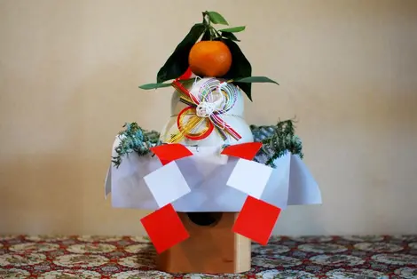 Kagami mochi, les offrandes aux dieux Kagami mochi, les offrandes aux dieux