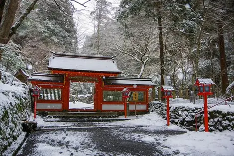 Le sanctuaire Kibune Jinja, à Kyoto Le sanctuaire Kibune Jinja, à Kyoto