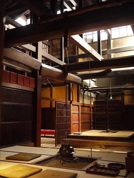 À l'intérieur de la Maison Yoshijima À l'intérieur de la Maison Yoshijima