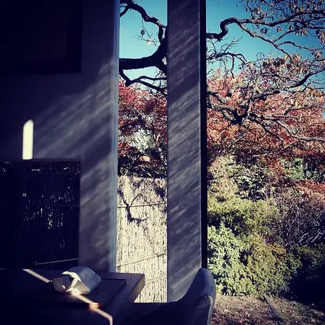 L'extérieur du Yagumo-Saryo sous le soleil L'extérieur du Yagumo-Saryo sous le soleil