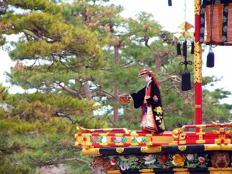 Marionnettes Karakuri ningyo au Festival Takayama matsuri Marionnettes Karakuri ningyo au Festival Takayama matsuri