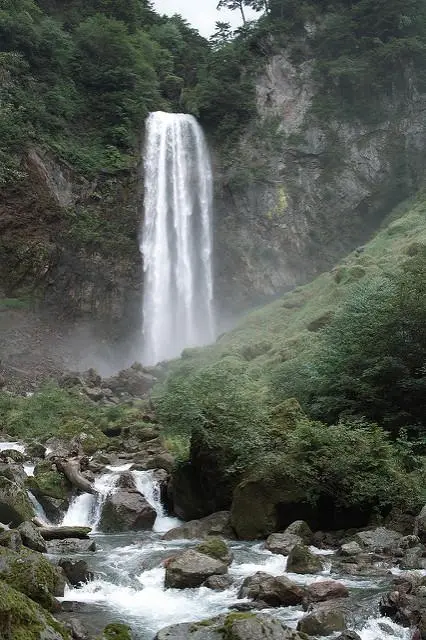 Les chutes Hirayu, près de Takayama