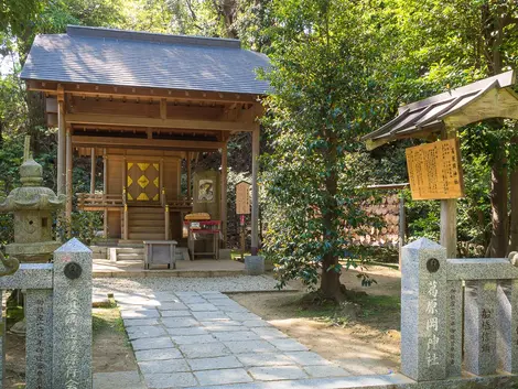Kuzuharaoka-jinja à Kamakura Kuzuharaoka-jinja à Kamakura