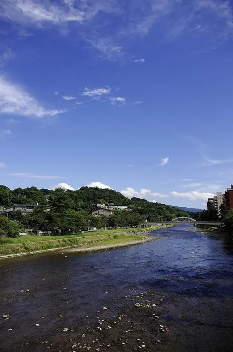 La rivière Asanogawa, à Kanazawa La rivière Asanogawa, à Kanazawa