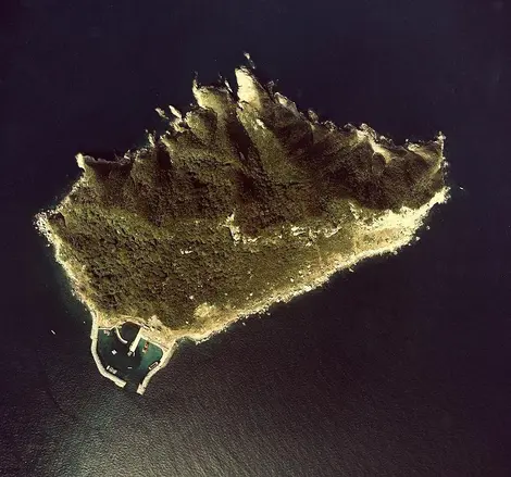Vue aérienne d'Okinonshima Vue aérienne d'Okinonshima