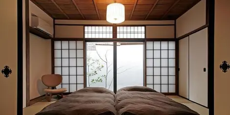 Les futons de la chambre à coucher japonaise (maison Honganji, Kyoto) Les futons de la chambre à coucher japonaise (maison Honganji, Kyoto)