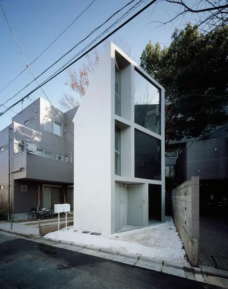 La casa  63.02  deTokyo, del arquitecto Jo Nagasaka + Schemata.